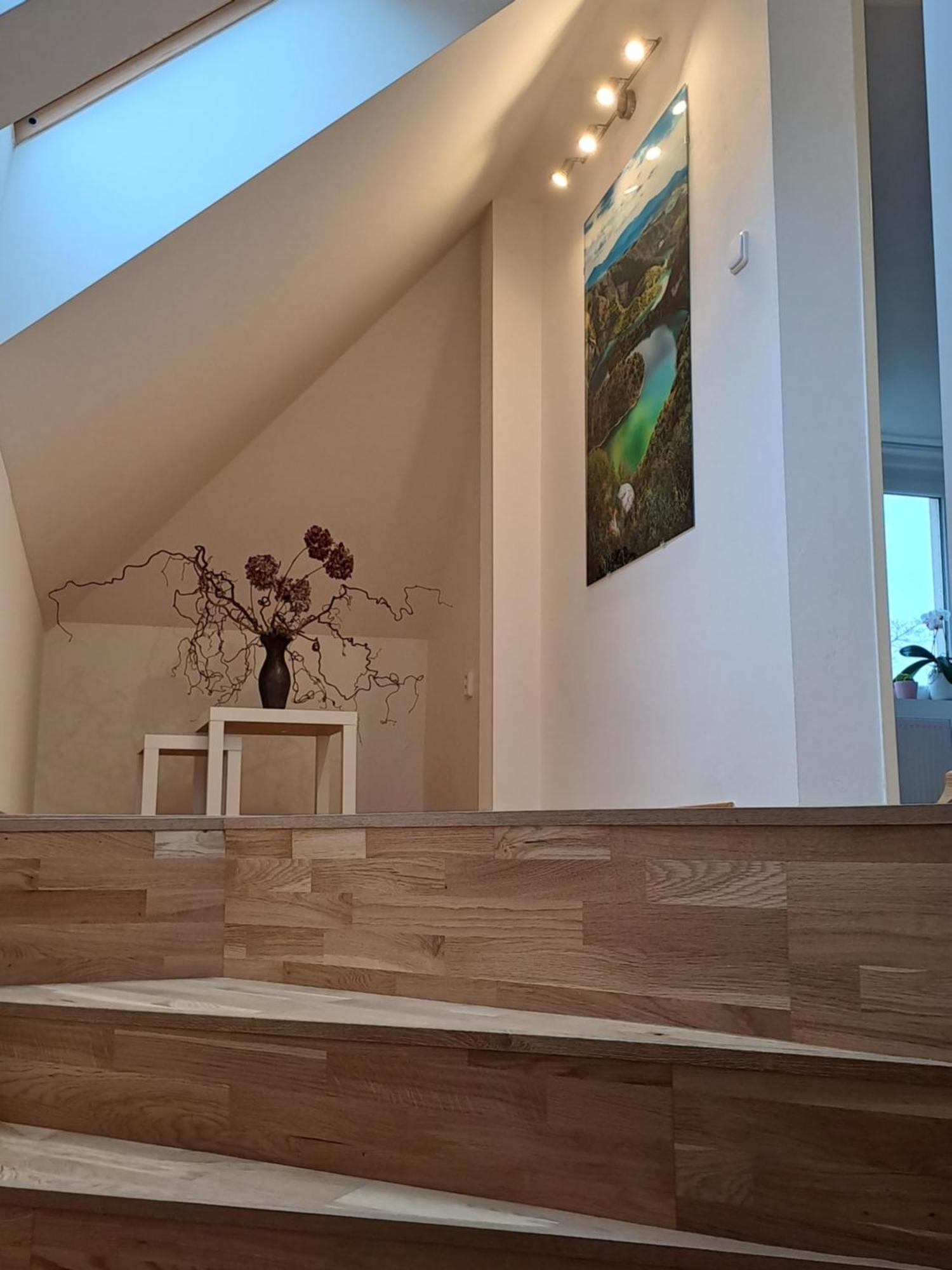 Apartmanovy Dum Se Zahradou V Klidne Casti Prahy Прага Стая снимка