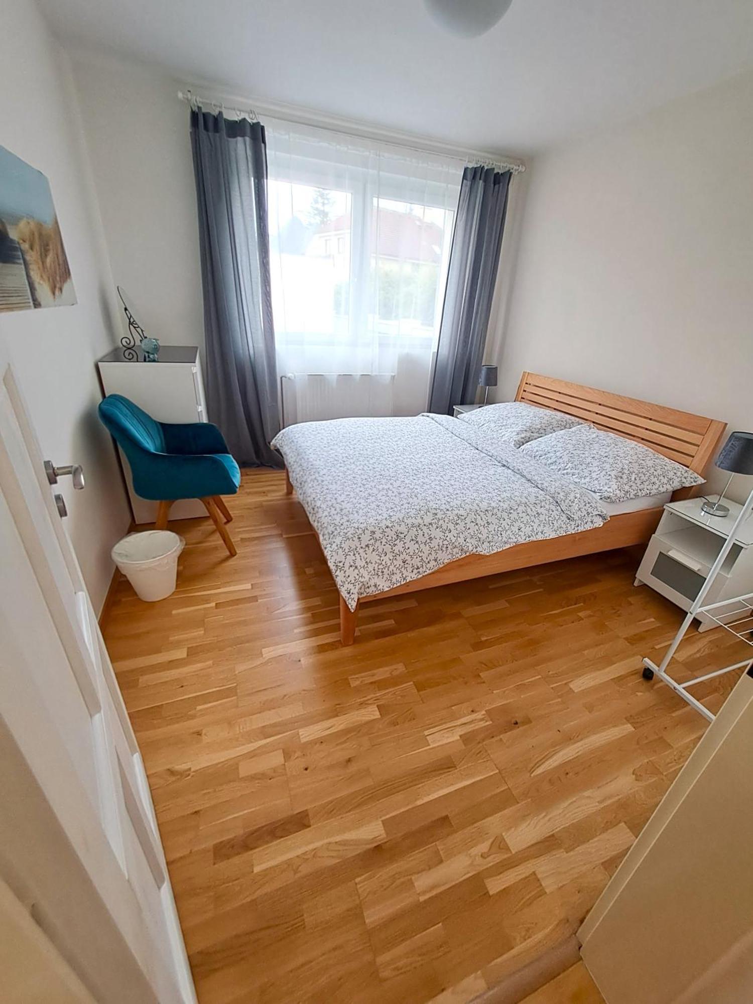 Apartmanovy Dum Se Zahradou V Klidne Casti Prahy Прага Екстериор снимка